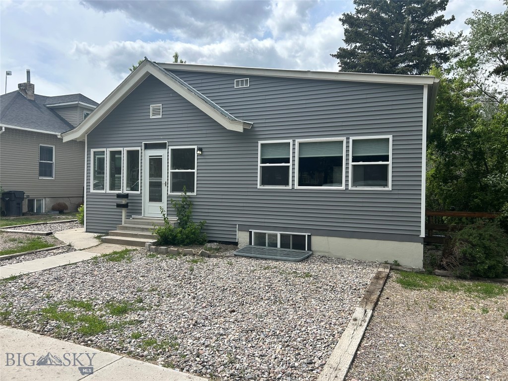 719 S Atlantic Property Photo 2