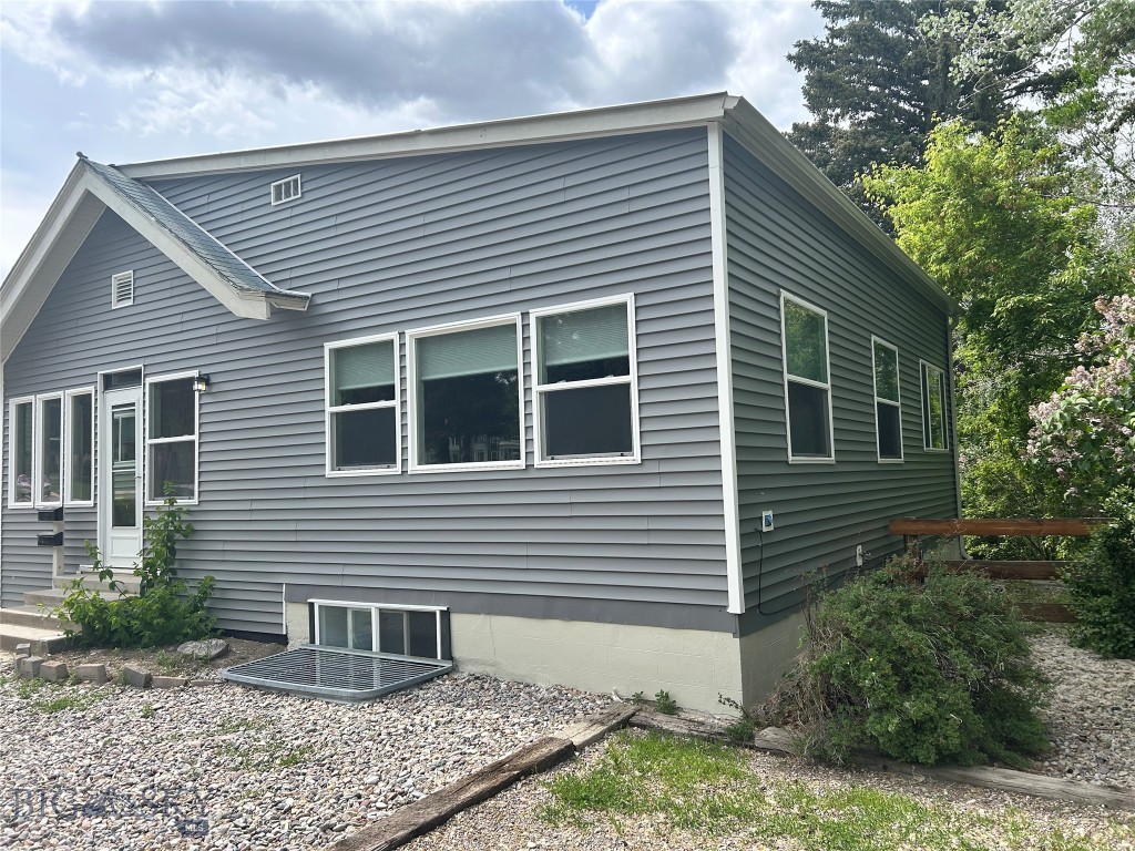 719 S Atlantic Property Photo 4