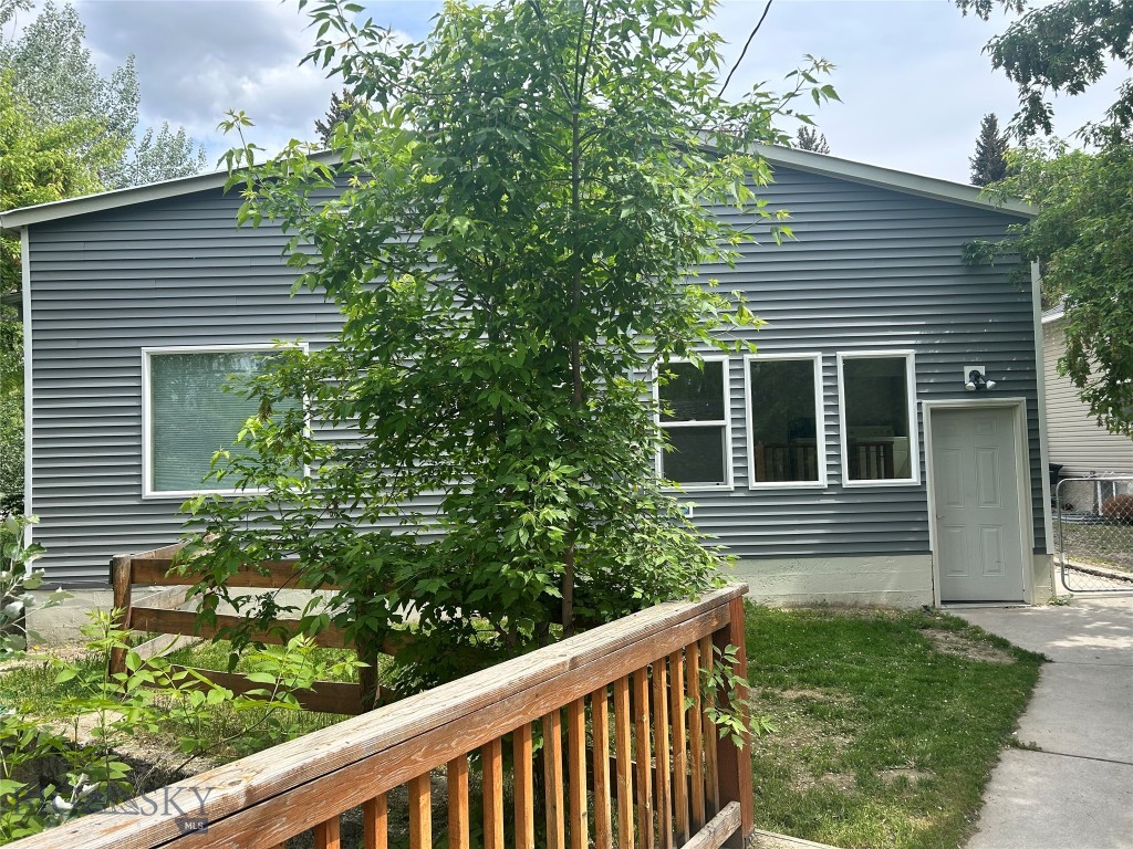 719 S Atlantic Property Photo 5