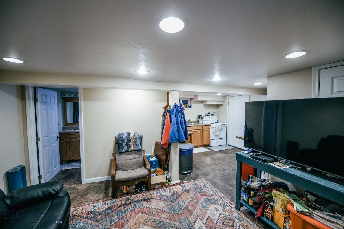 719 S Atlantic Property Photo 24