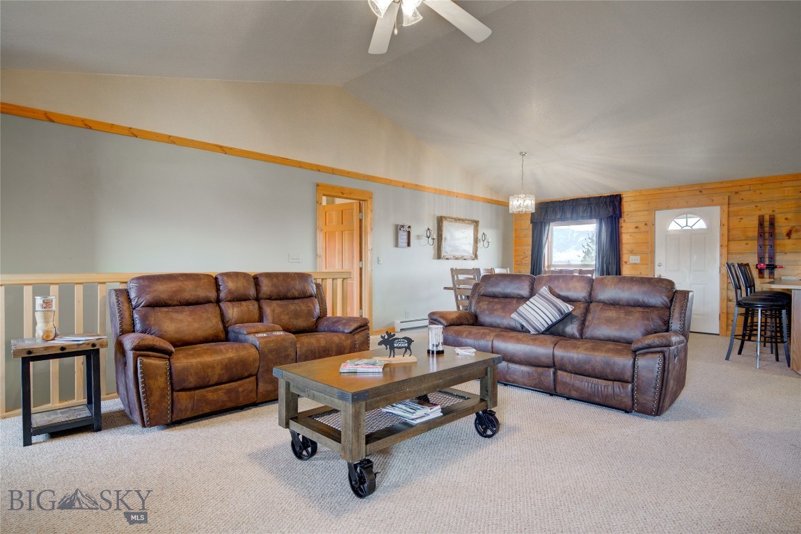 13 Coachman Lane Property Photo 6