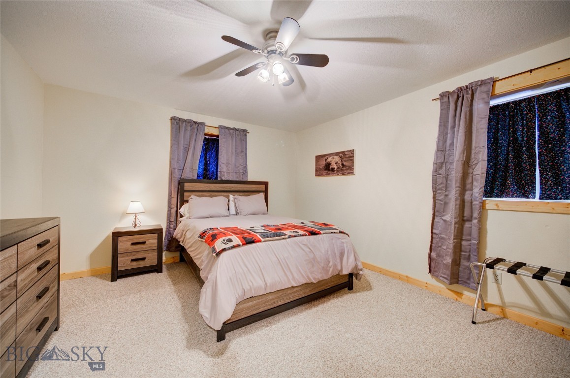 13 Coachman Lane Property Photo 25