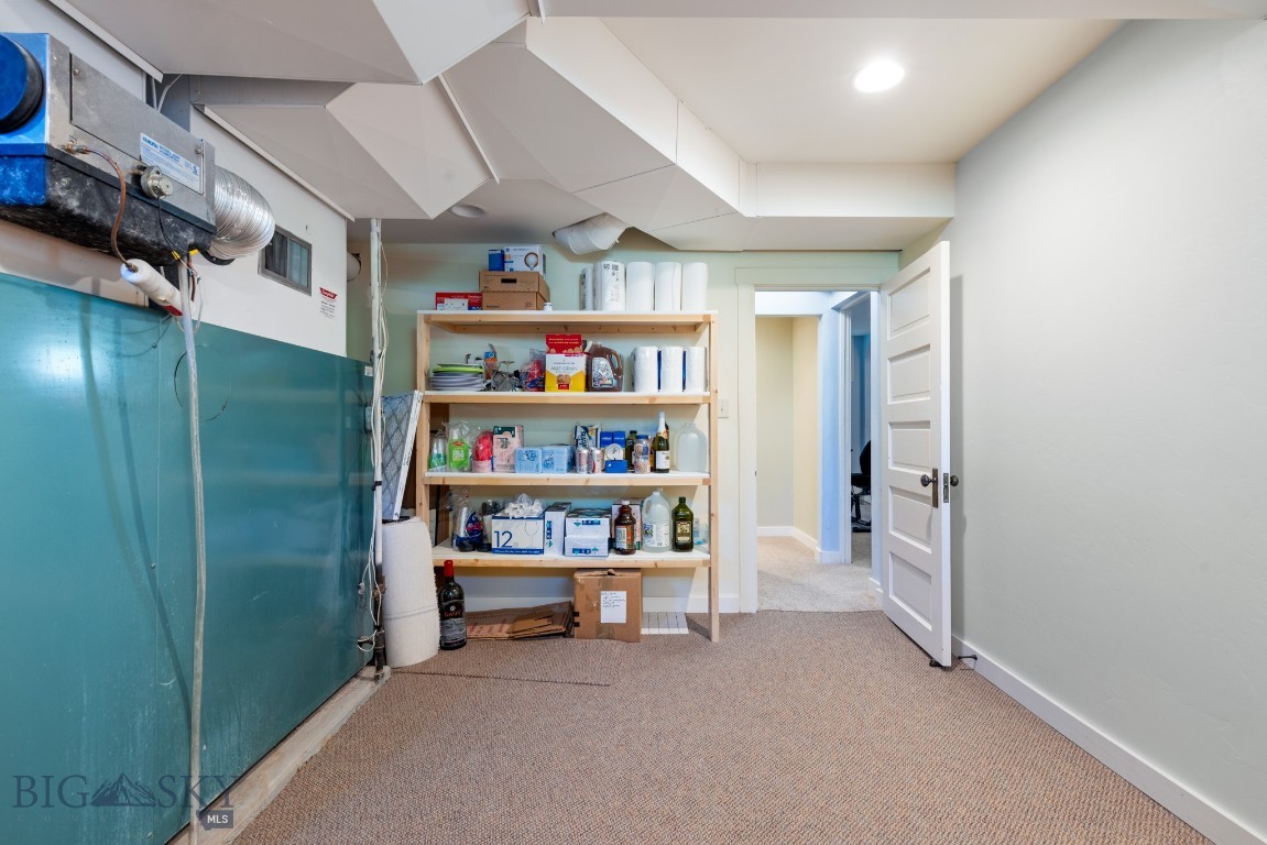 602 S 6th Avenue Property Photo 69