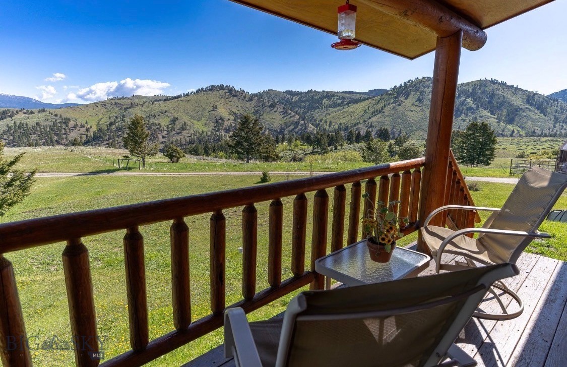 347 Upper Ross Gulch Road Property Photo 11