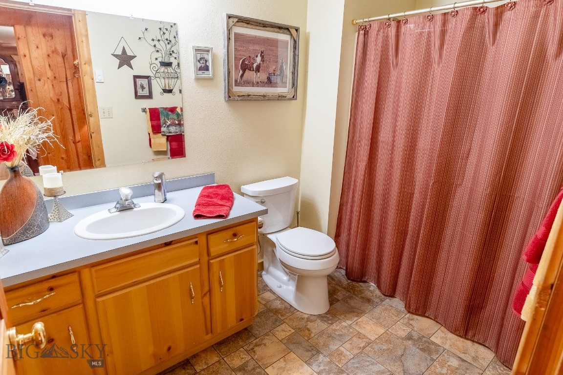347 Upper Ross Gulch Road Property Photo 20