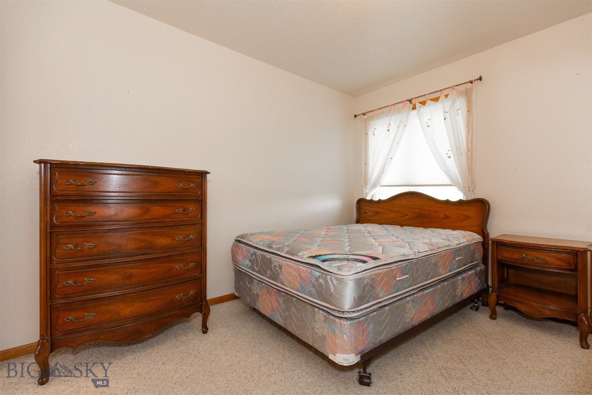 507 E Poppleton Property Photo 7
