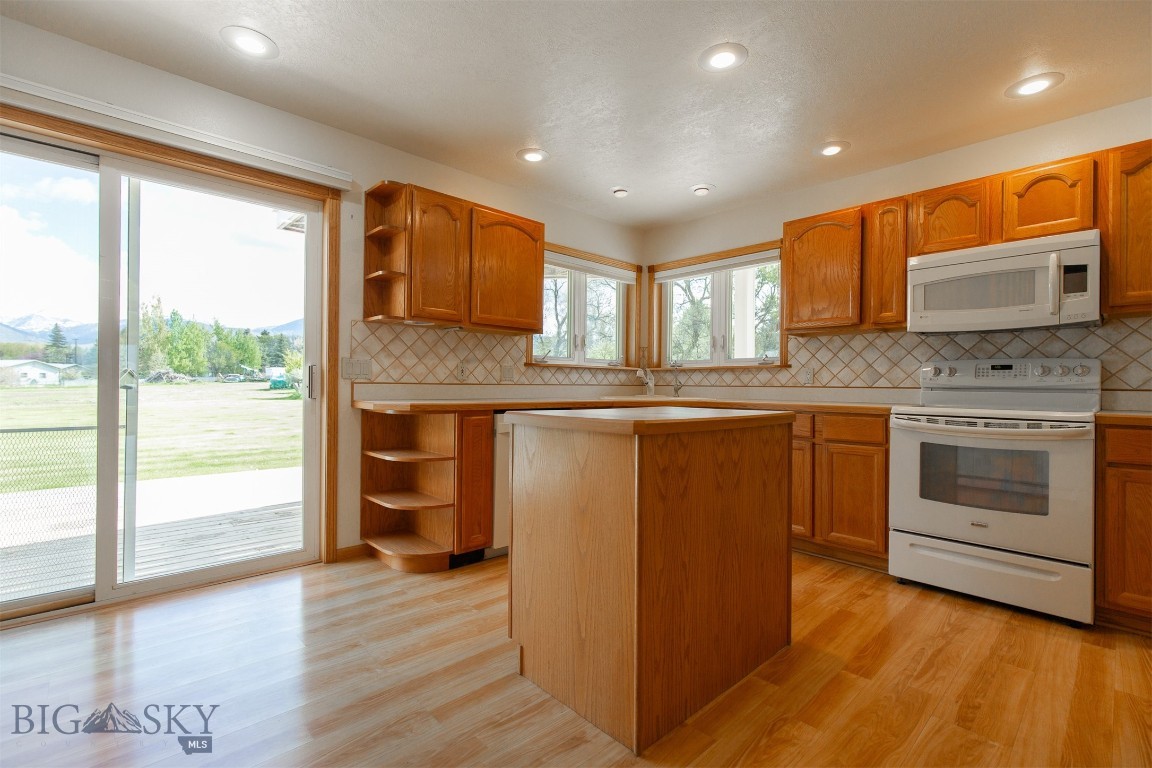 507 E Poppleton Property Photo 15