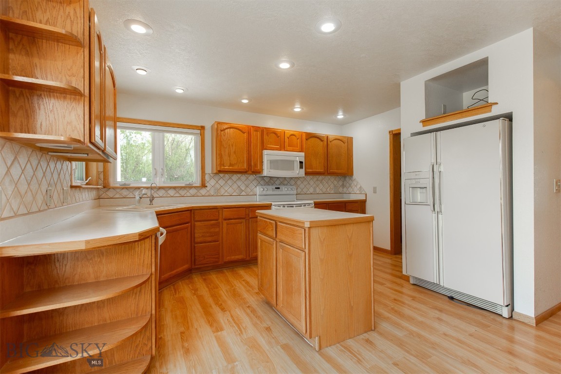 507 E Poppleton Property Photo 17