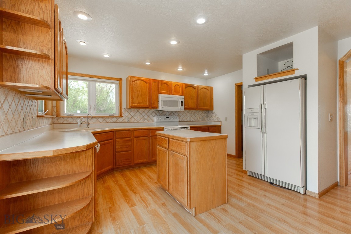 507 E Poppleton Property Photo 18