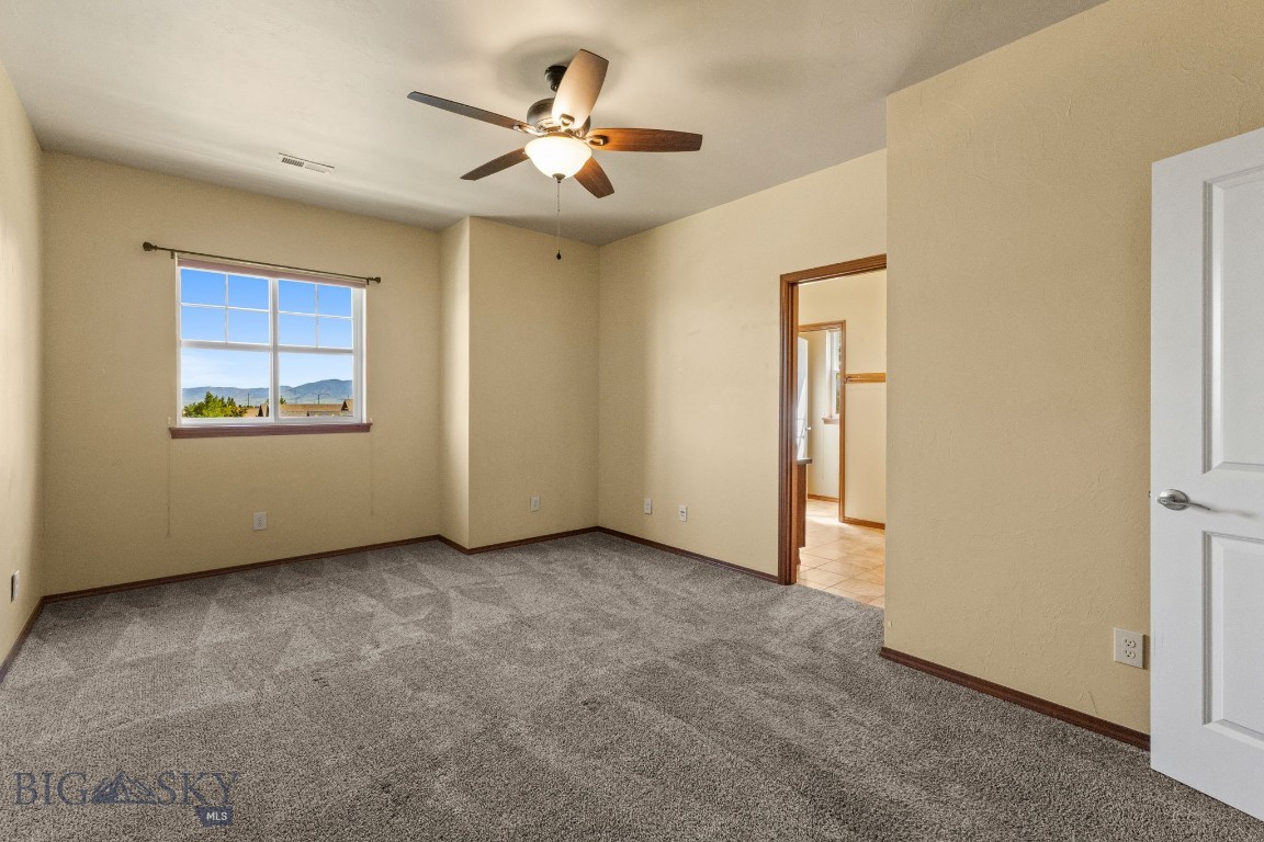 4320 Glenwood A Property Photo 23