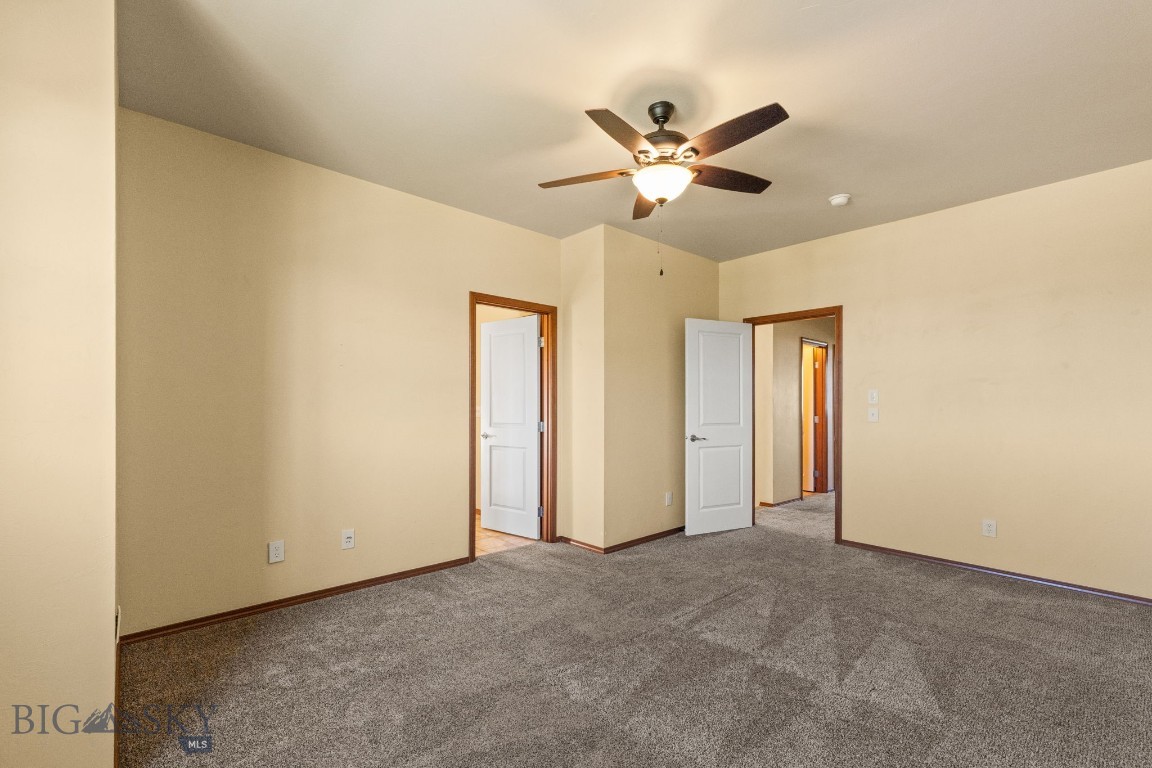 4320 Glenwood A Property Photo 25