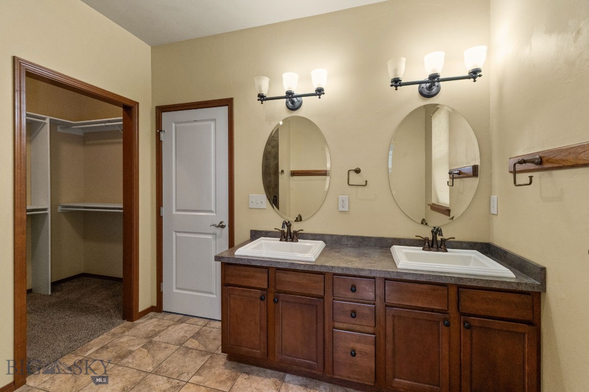 4320 Glenwood A Property Photo 30