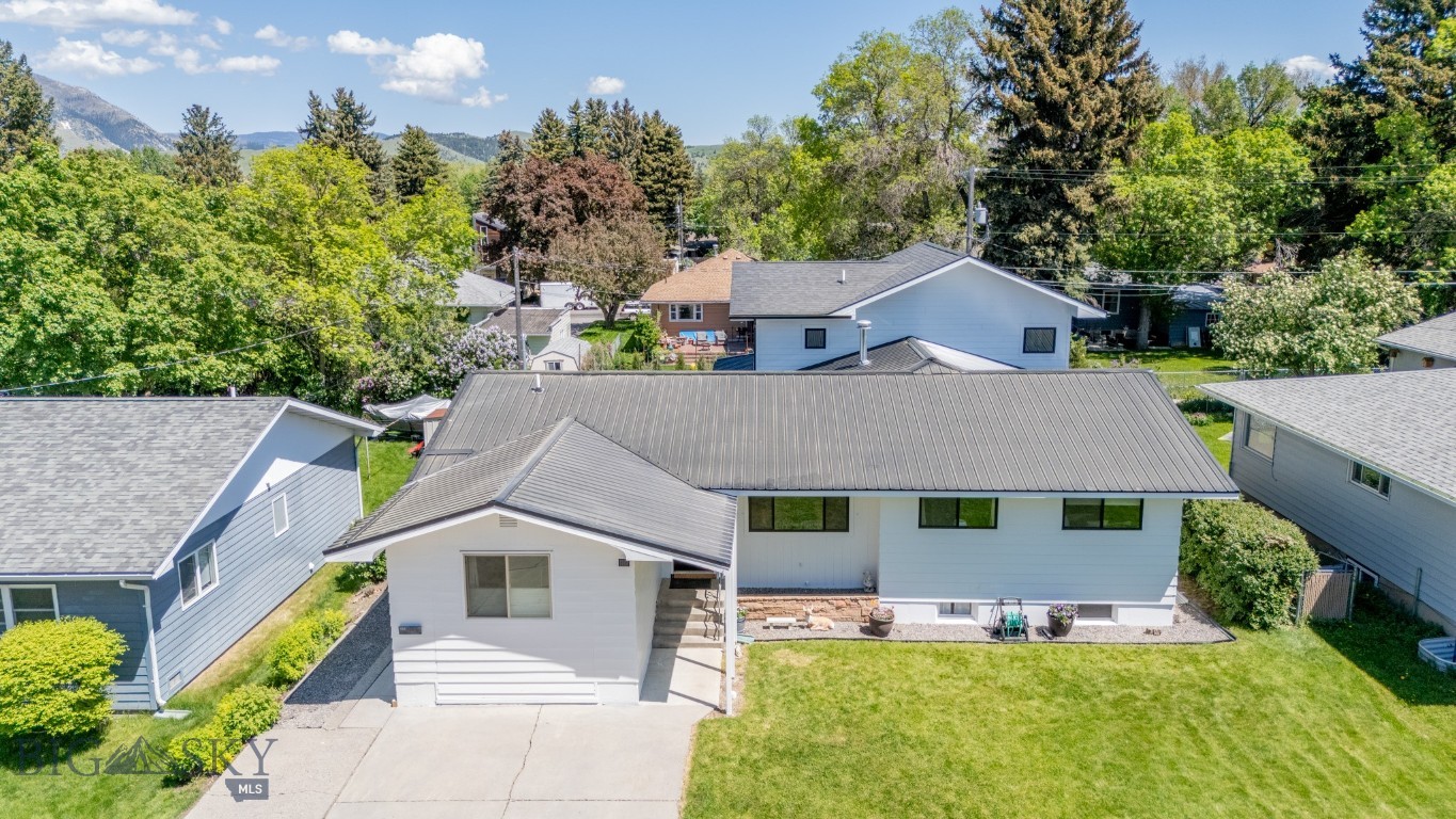 420 N 6th Avenue Property Photo