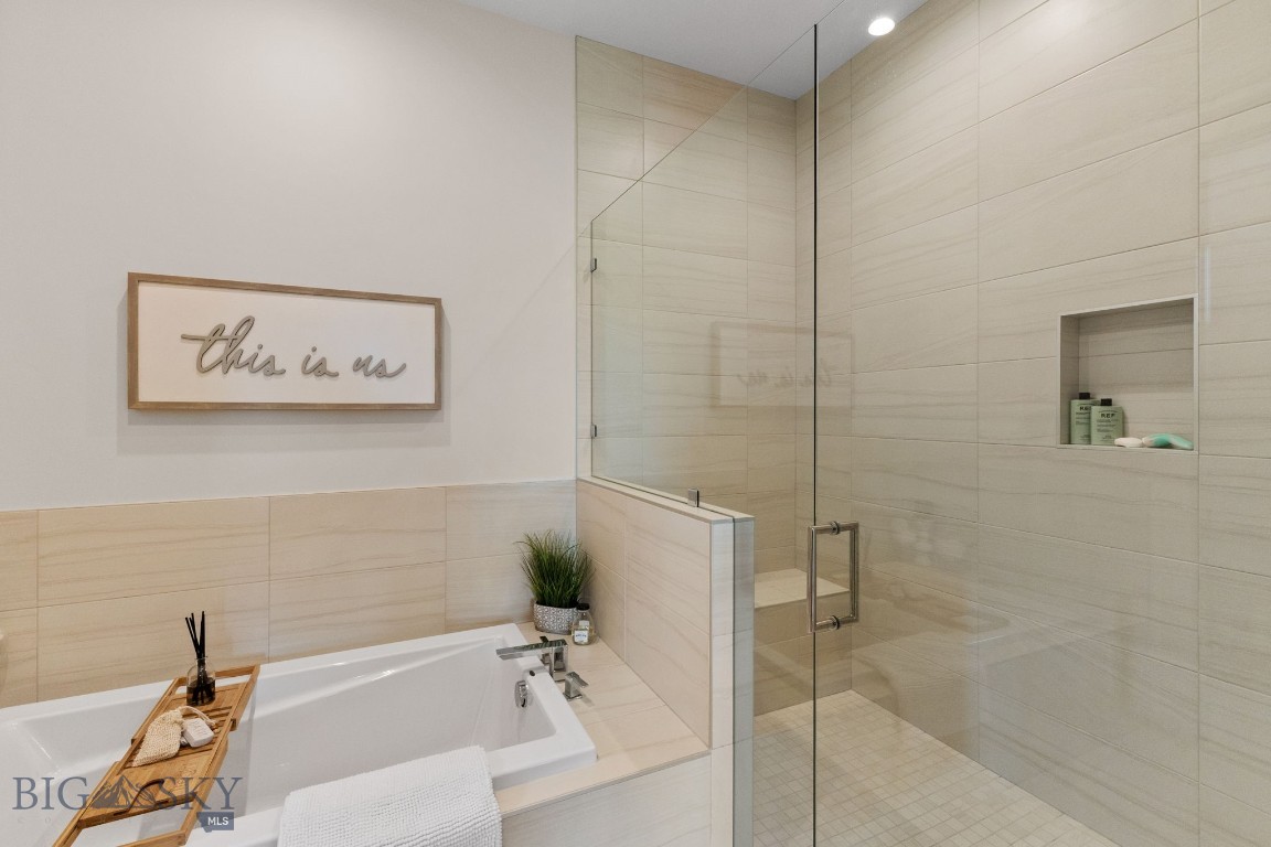 47 Wickwire Property Photo 21