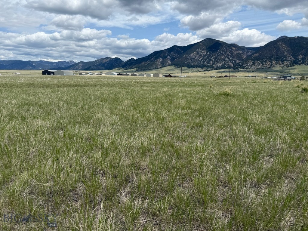 Tbd Loockheed Lot 8a Property Photo 1
