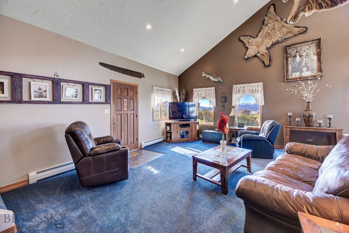 3380 Moulton Reservoir Road Property Photo 8
