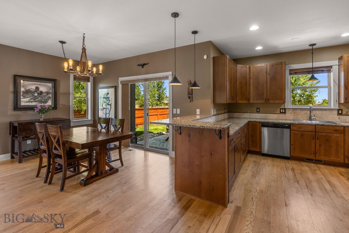 109 Baker Street Property Photo 7