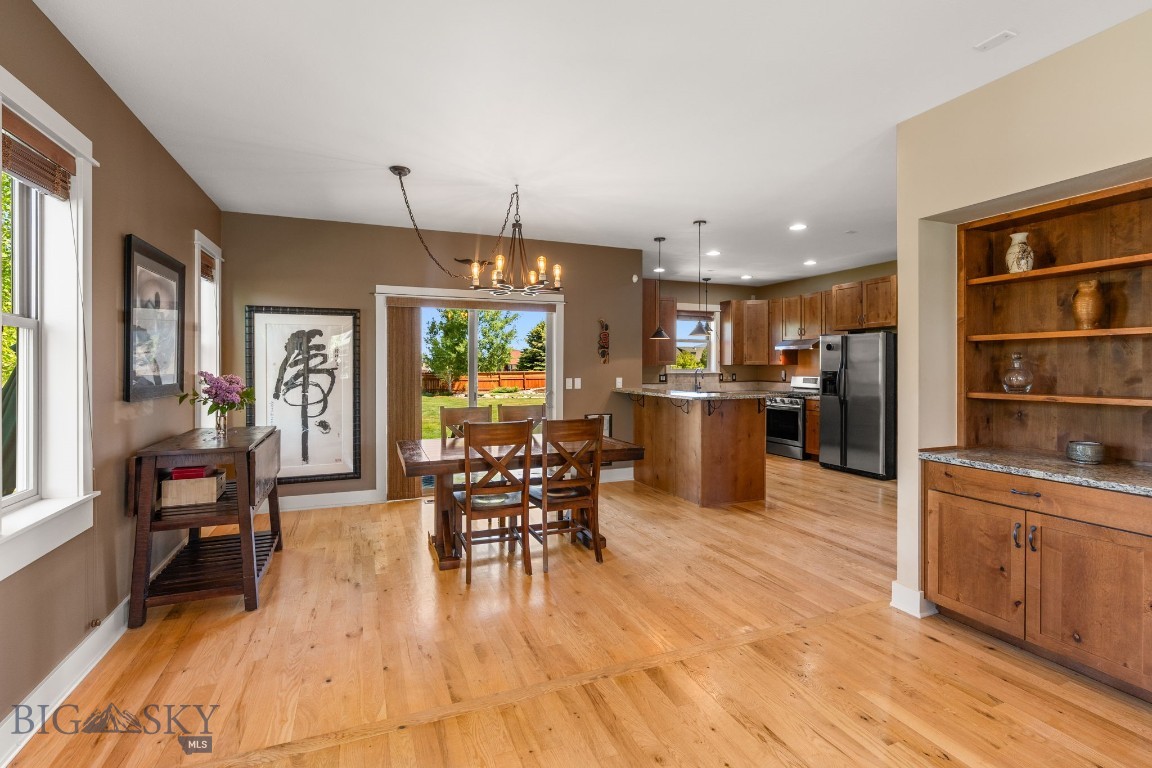 109 Baker Street Property Photo 8