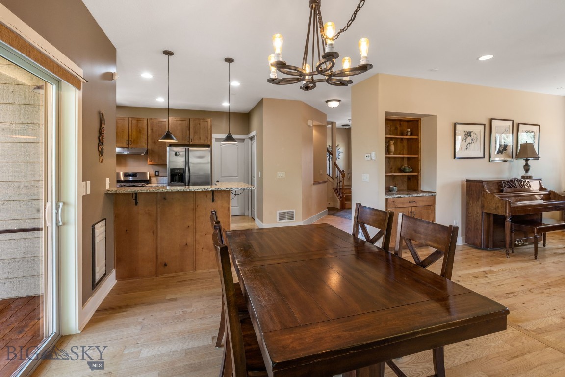 109 Baker Street Property Photo 10