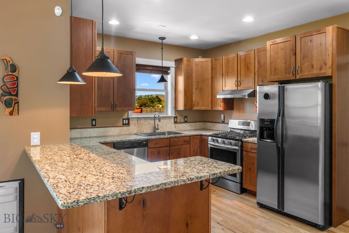 109 Baker Street Property Photo 11