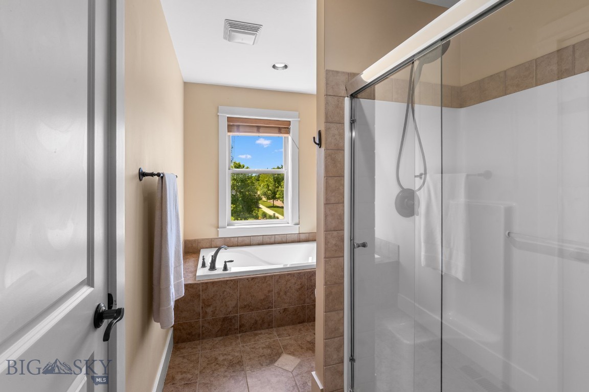 109 Baker Street Property Photo 25
