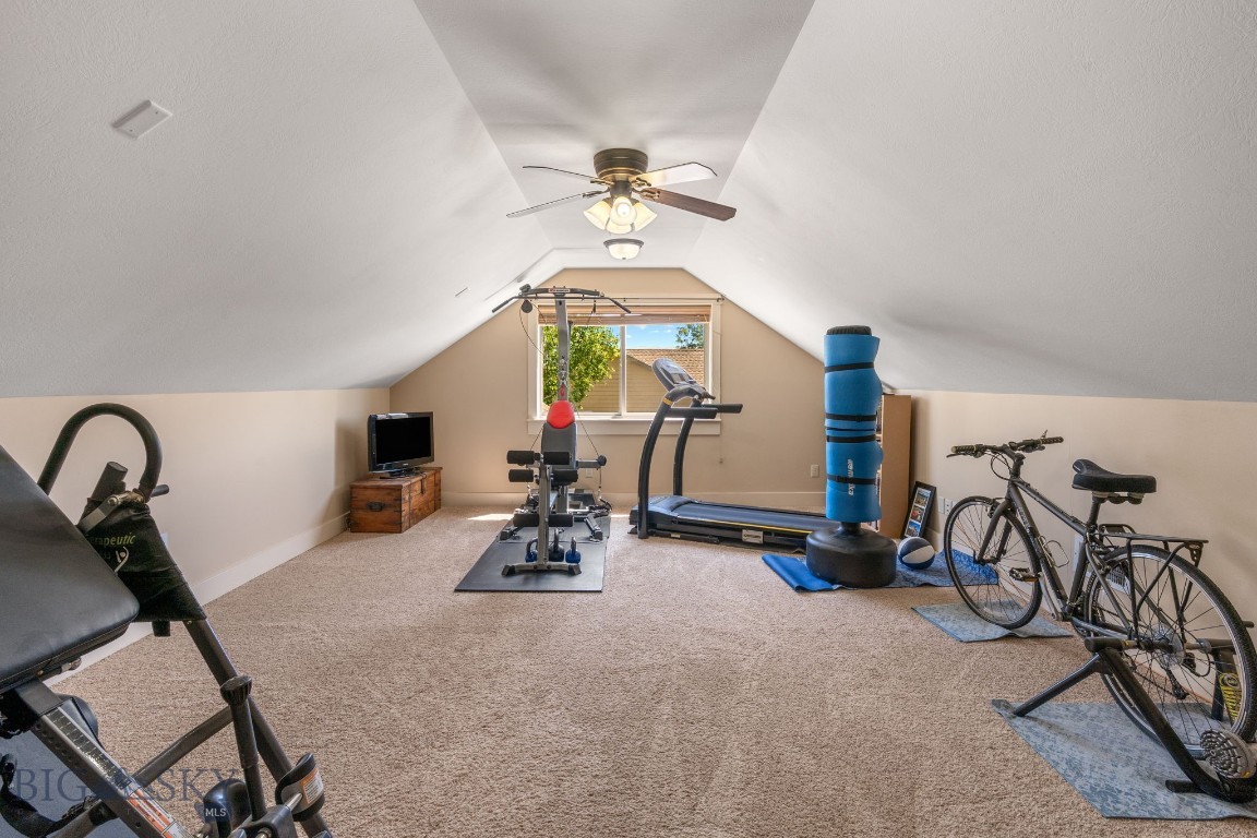 109 Baker Street Property Photo 33