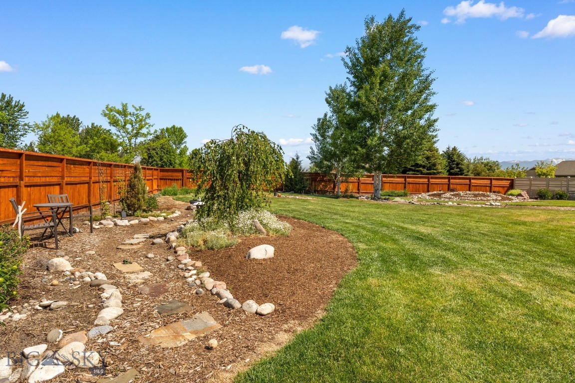 109 Baker Street Property Photo 40