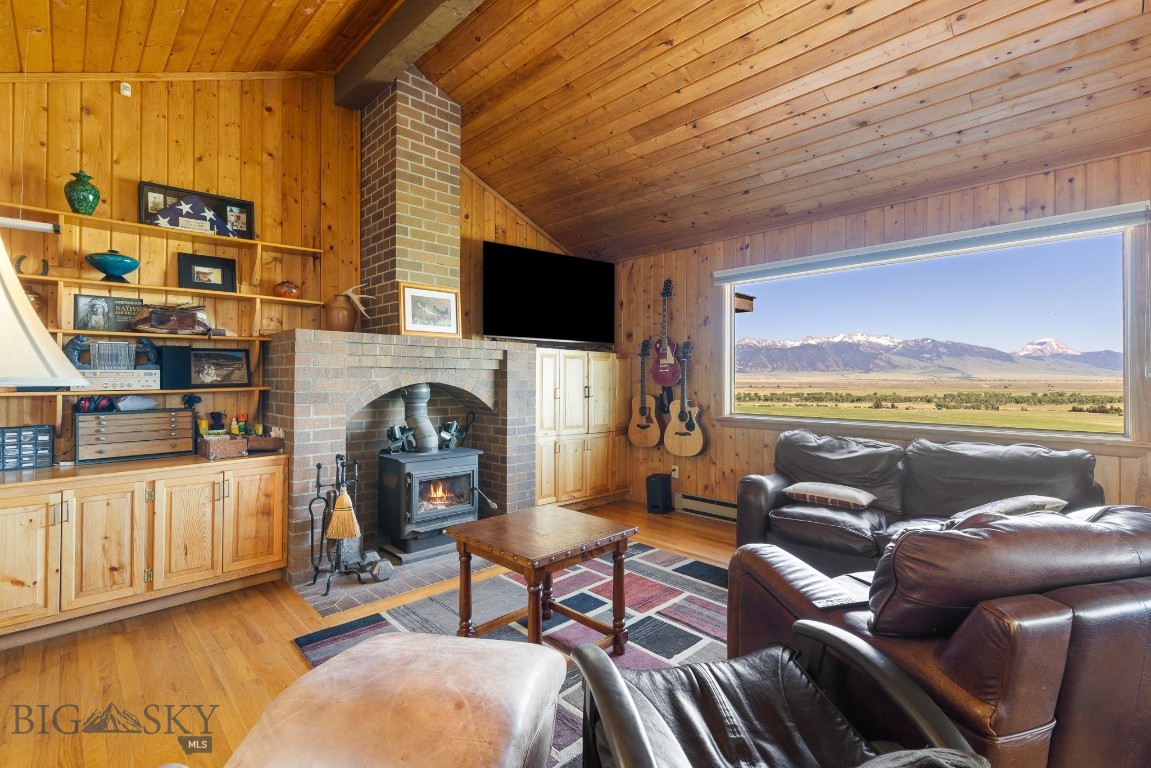 25 Trail Creek Road Property Photo 14