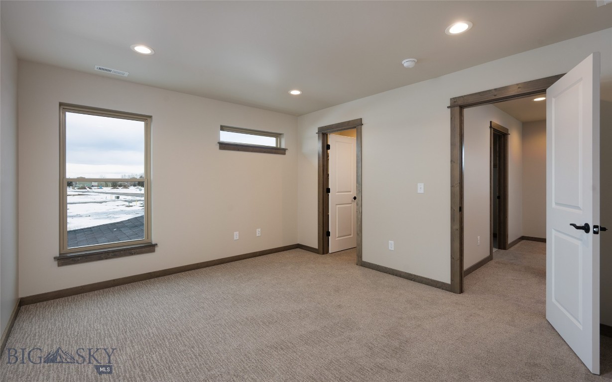 39 Canvasback Avenue Property Photo 9