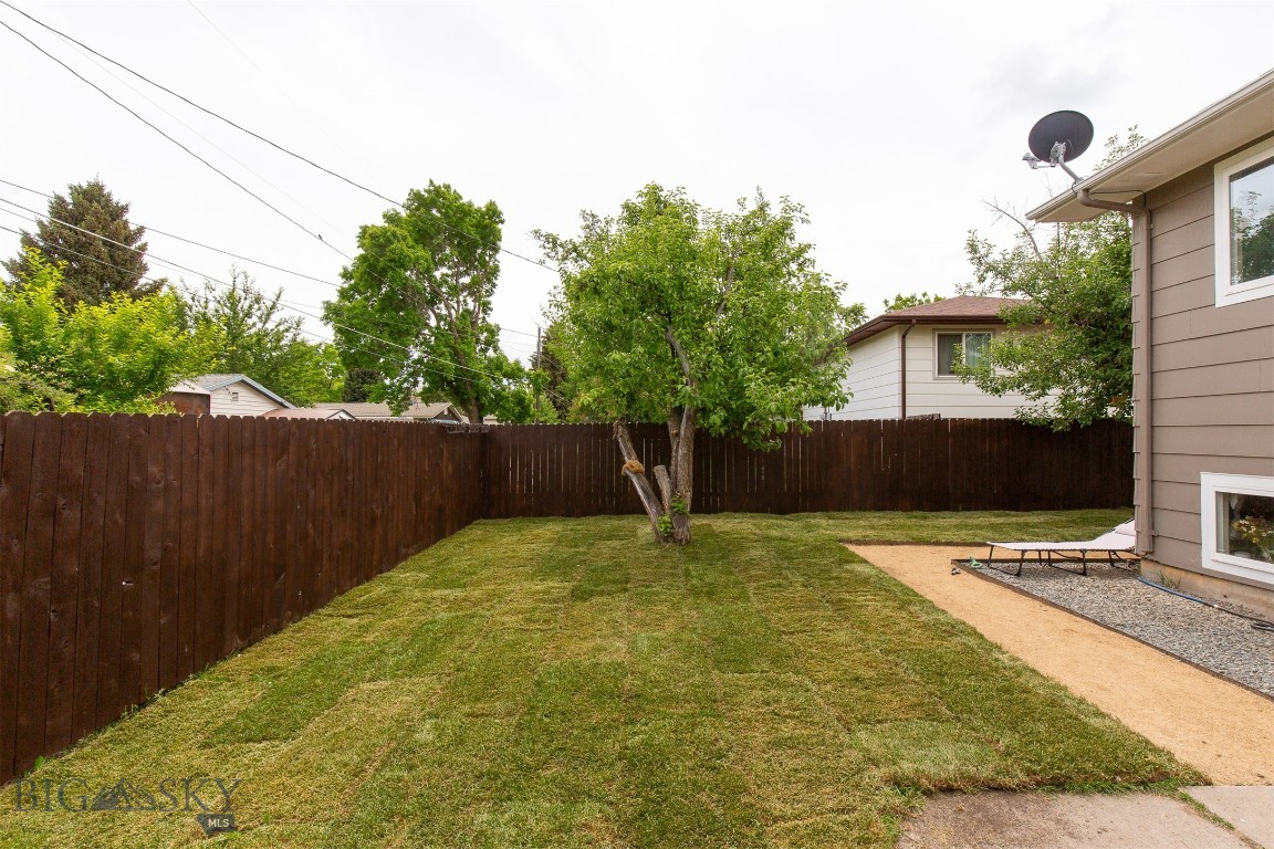504 & 506 N 19th Avenue Property Photo 26