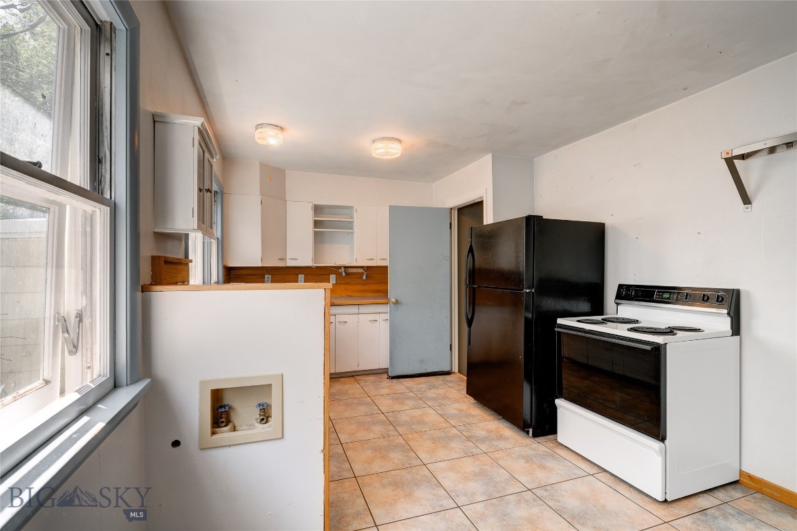 304 S 12th Avenue Property Photo 17