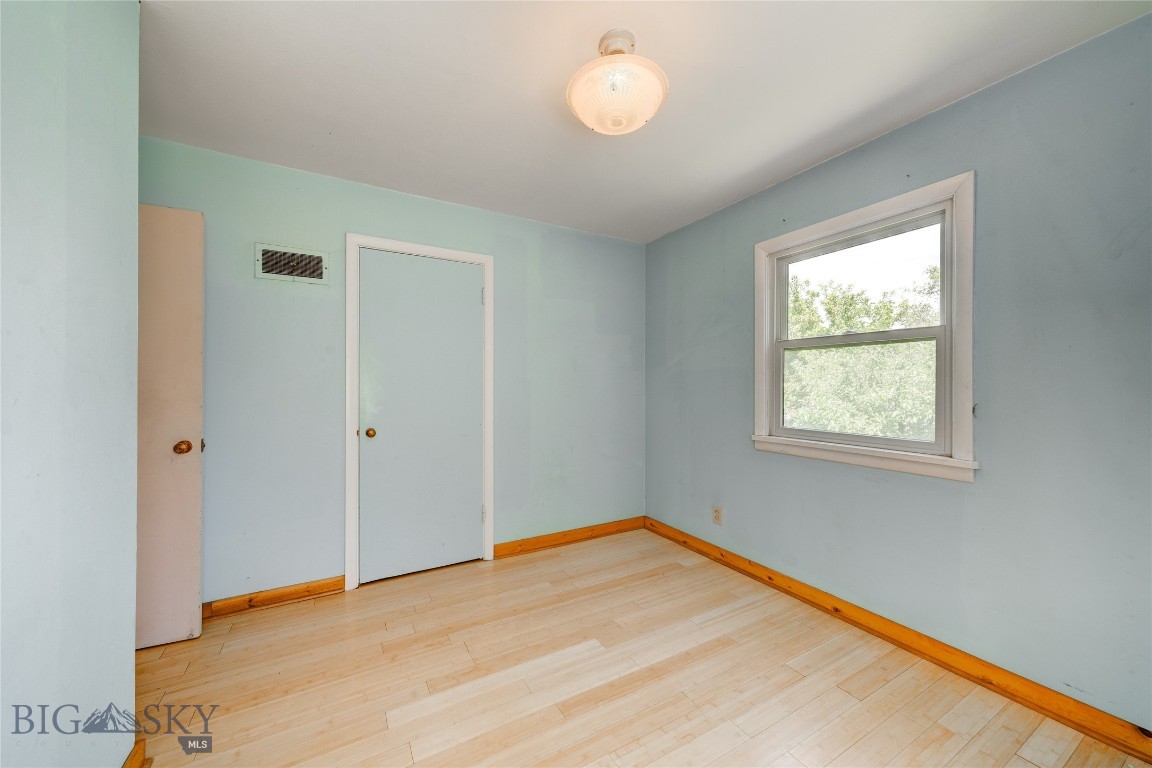 304 S 12th Avenue Property Photo 24