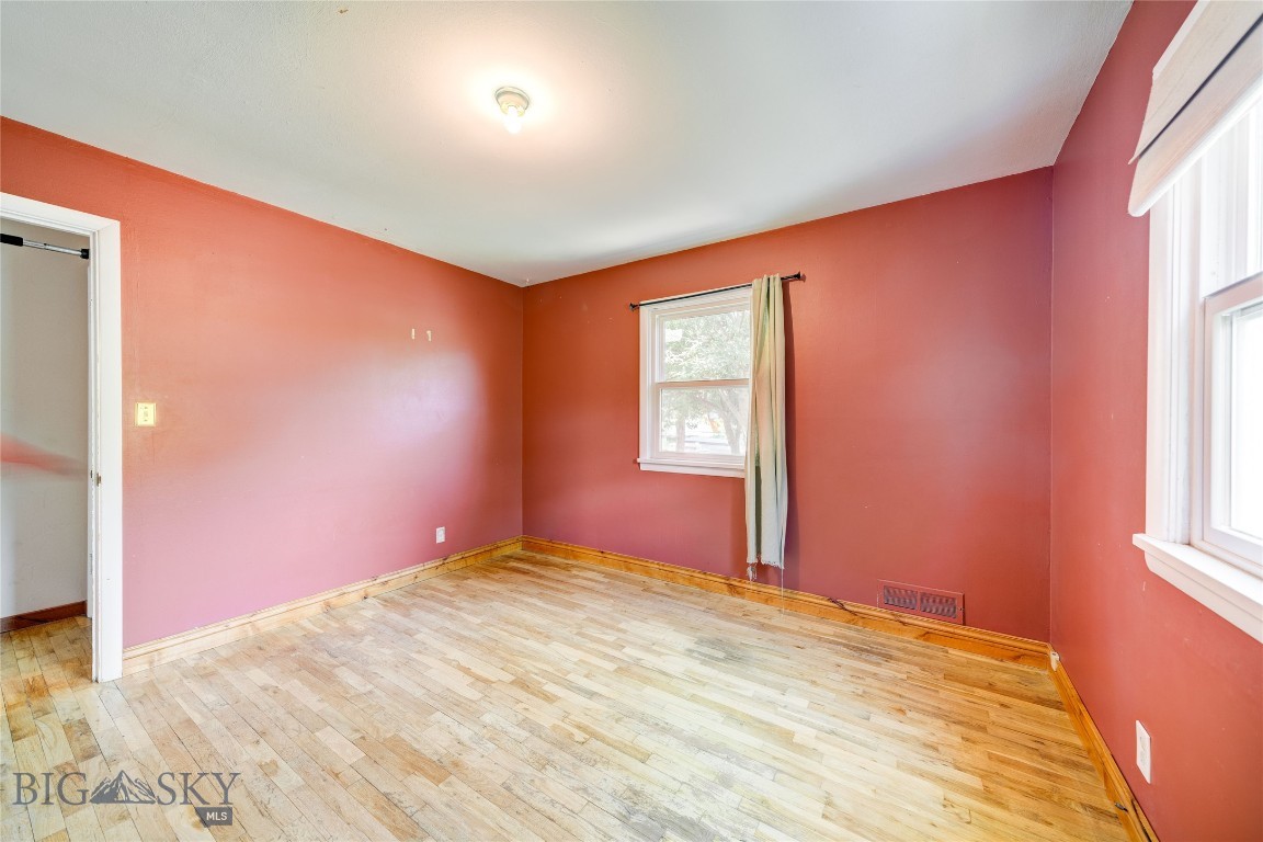 304 S 12th Avenue Property Photo 26