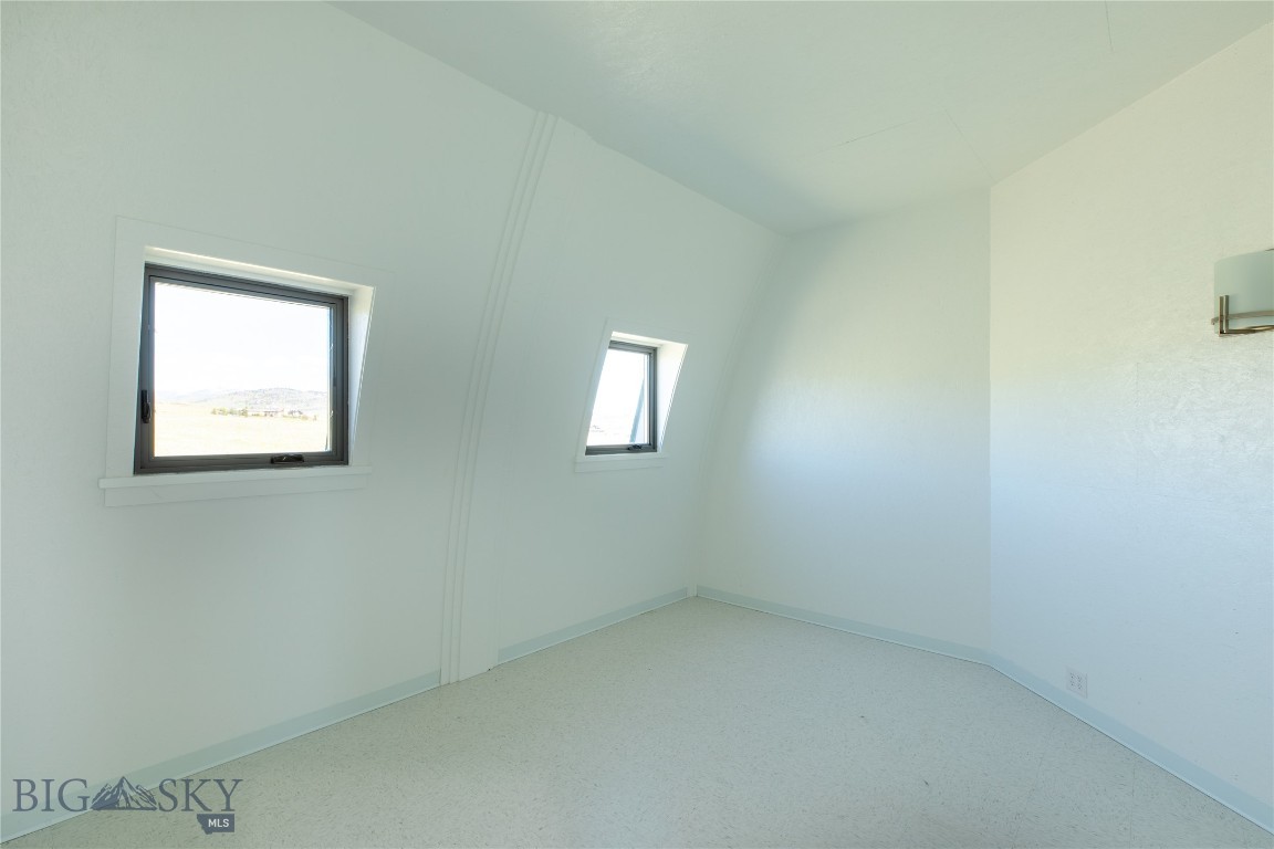 Nhn Pyramid Lane Property Photo 29