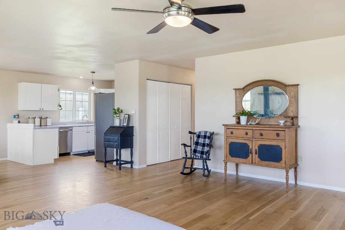 251 Price Road Property Photo 18