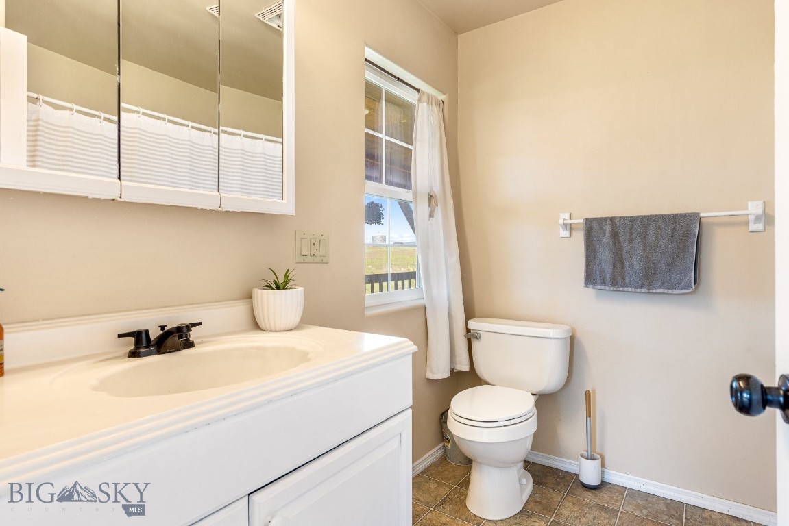 251 Price Road Property Photo 37