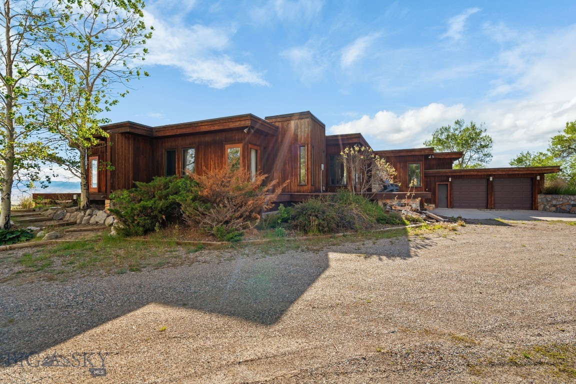 327 Granger Road Property Photo 15
