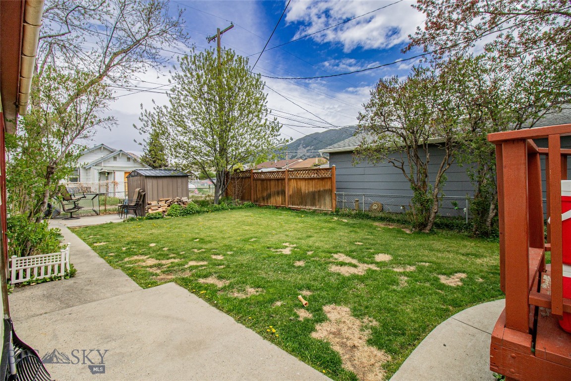 3211 Floral Boulevard Property Photo 43