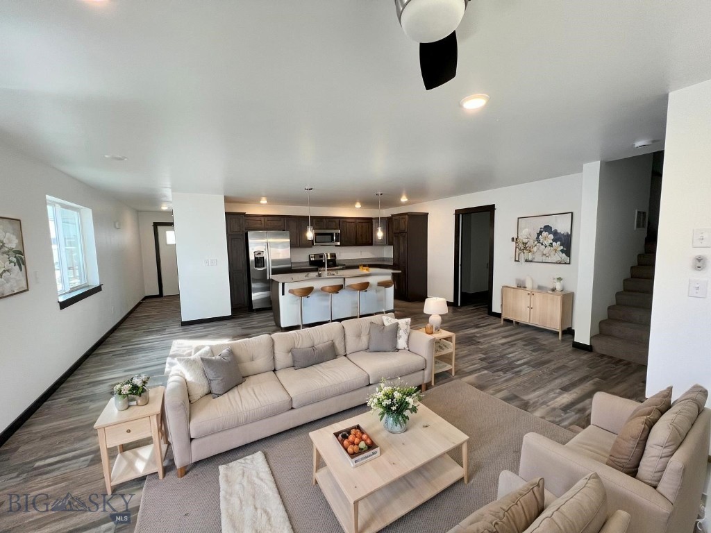 601 Black Diamond Street A Property Photo 1