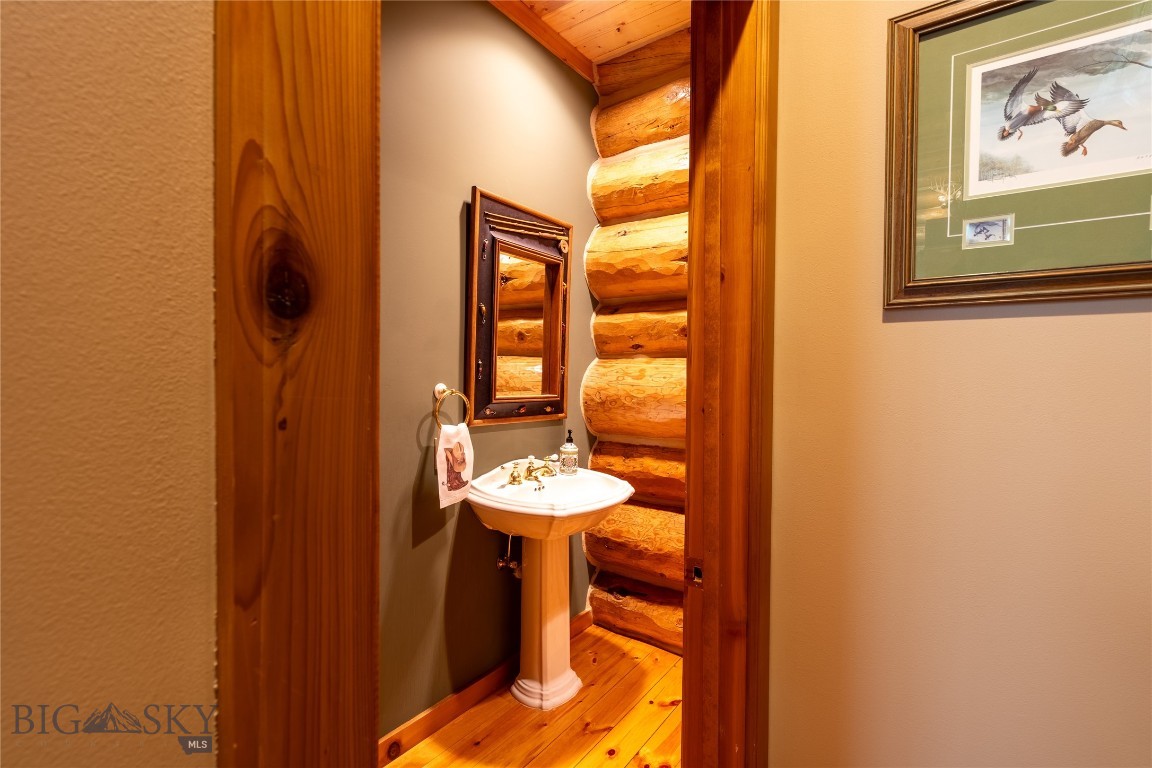 42530 Gallatin Road Property Photo 11