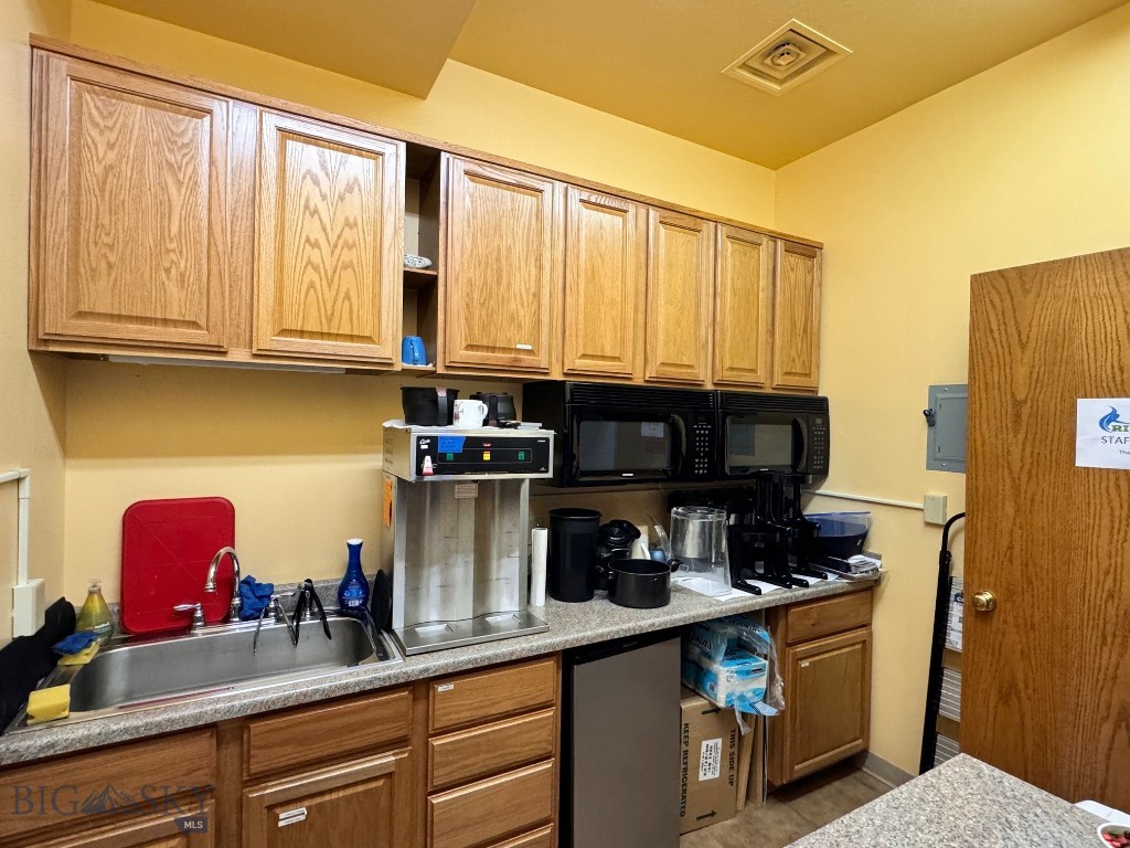 205 Haggerty Lane 100 Property Photo 3