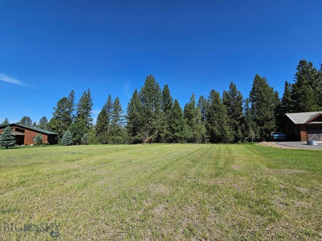 1087 Golf View Drive Property Photo 1