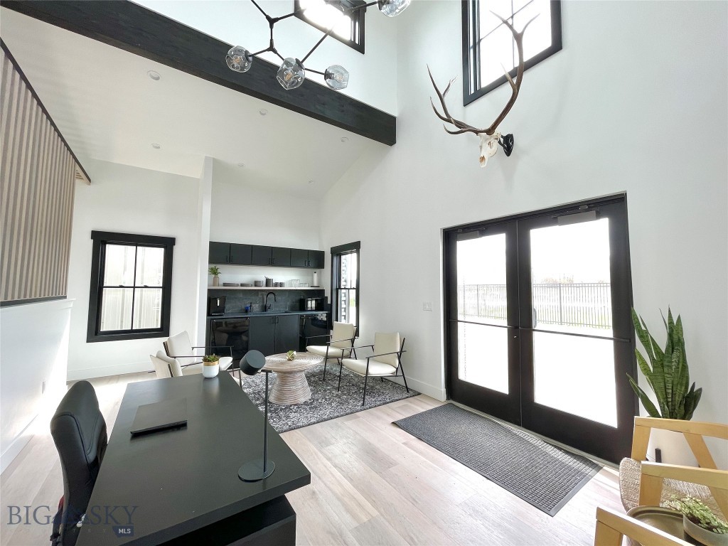 4200 Love Lane Property Photo 7