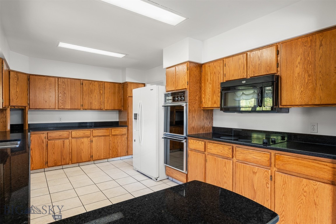 2105 Lincoln Street Property Photo 10