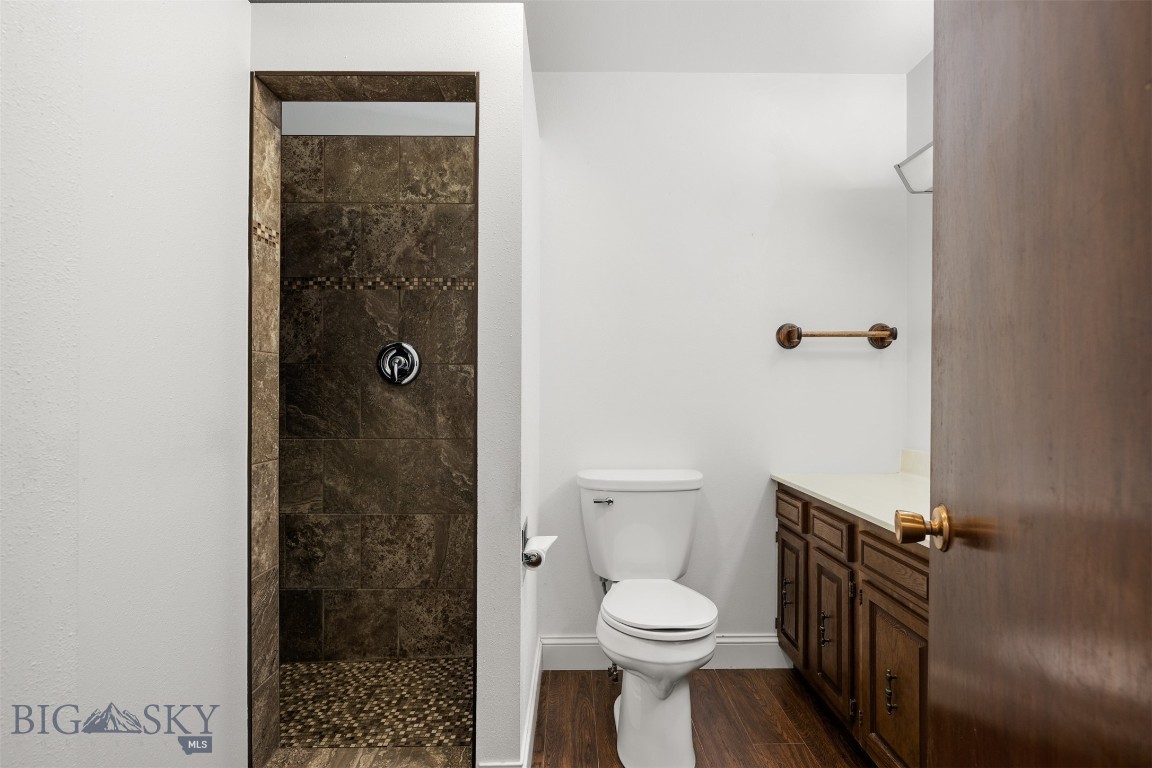 2105 Lincoln Street Property Photo 13