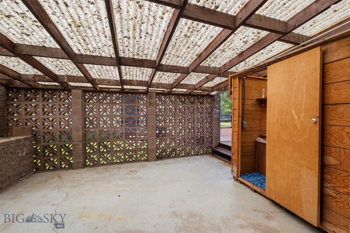 2105 Lincoln Street Property Photo 35
