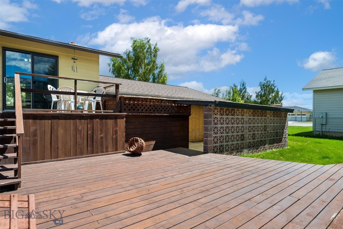 2105 Lincoln Street Property Photo 37