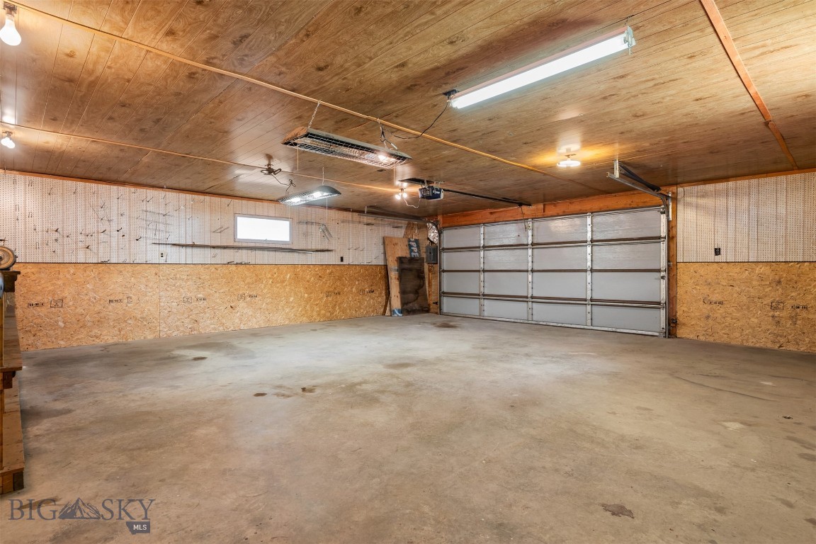 2105 Lincoln Street Property Photo 43