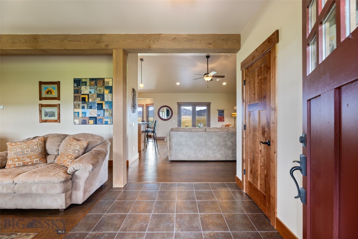 27 Raghorn Property Photo 16