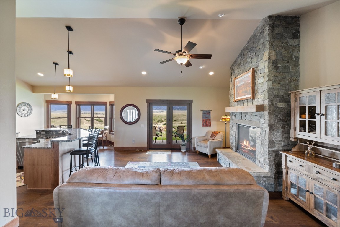 27 Raghorn Property Photo 19
